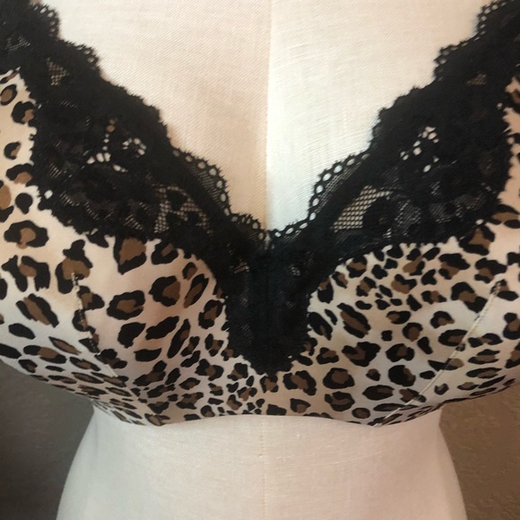 Cacique Bra 42DDD Leopard Lace in good condition - Picture 2 of 6